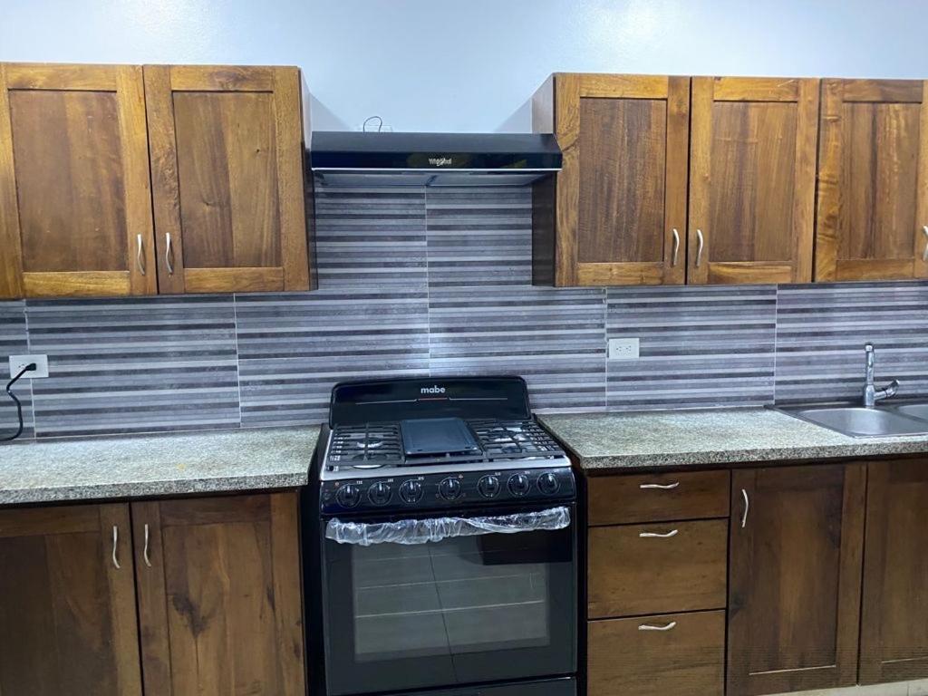 Paramount 3-Bedroom Apartment With Parking 普拉塔港 外观 照片